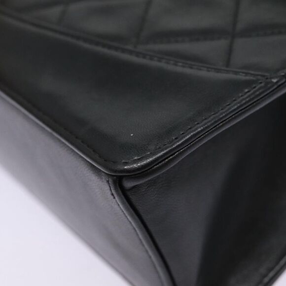 Chanel Single Flap Black Leather Shoulder Bag (Pre-Owned) - Picture 15 of 16